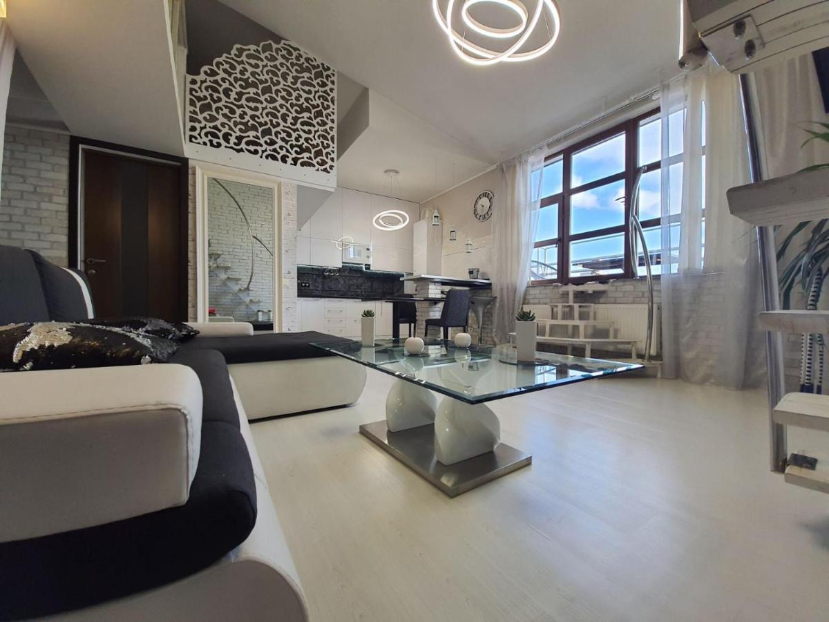 Apartment Penthouse Chisinau Exterior photo